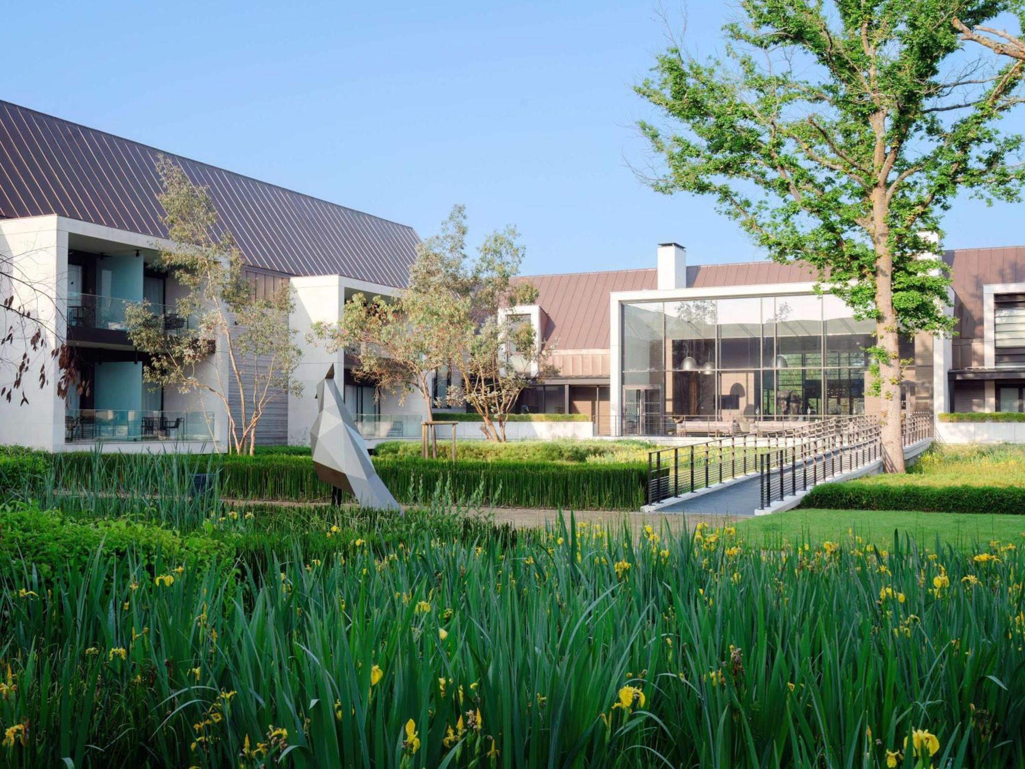 Le Domaine Des Vanneaux Golf Et Spa Mgallery LʼIsle-Adam Exterior foto