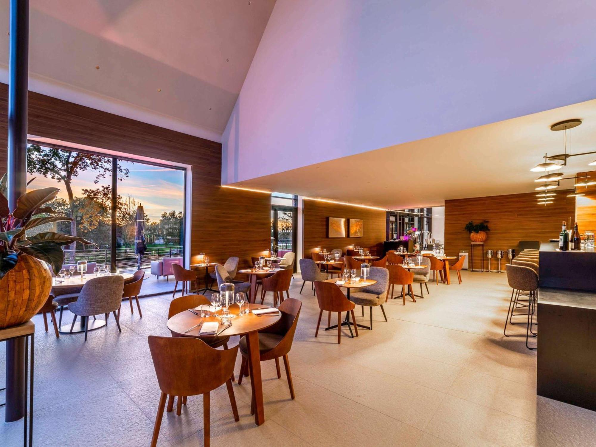 Le Domaine Des Vanneaux Golf Et Spa Mgallery LʼIsle-Adam Exterior foto