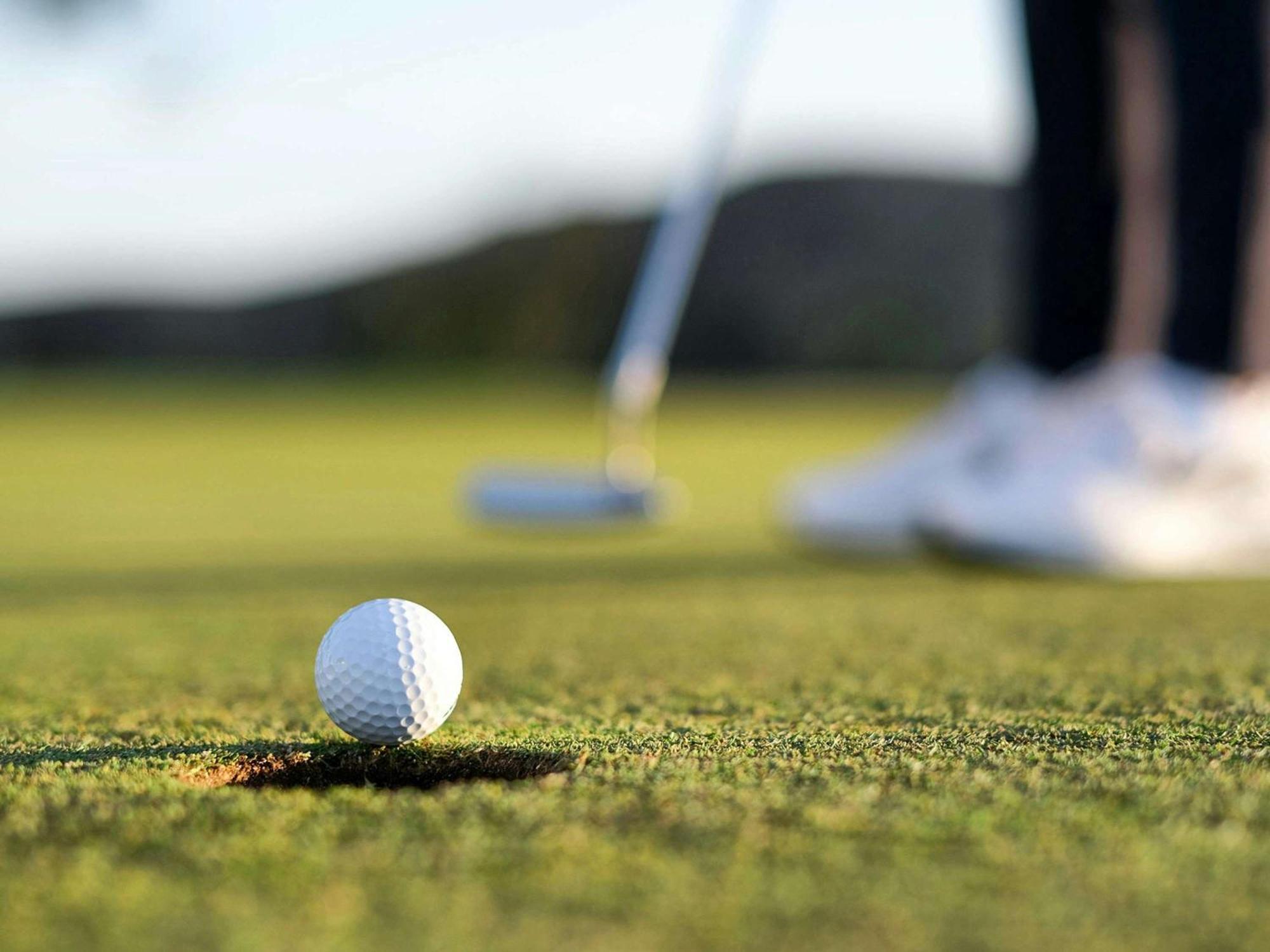 Le Domaine Des Vanneaux Golf Et Spa Mgallery LʼIsle-Adam Exterior foto